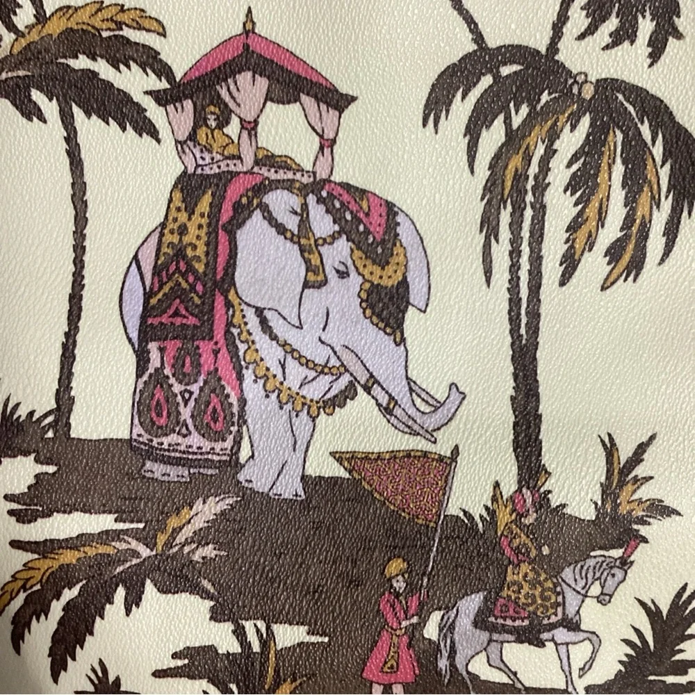 Tory Burch Kerrington Elephant Print In Caravan Border Tall Tote Bag